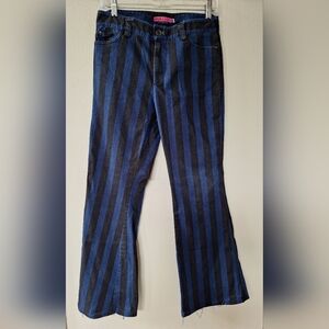 Alice Olivia Striped Super Flare High Rise Jeans. Womens size 10